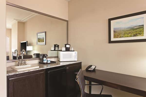  - La Quinta Inns & Suites Los Banos