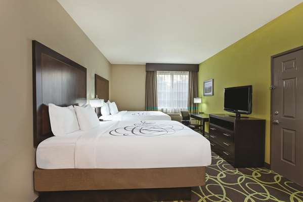  - La Quinta Inns & Suites Los Banos