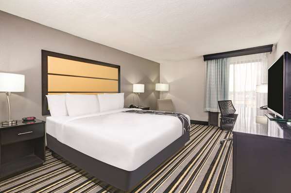  - La Quinta Inn & Suites North Jackson - I-55, Exits 102 & 102B