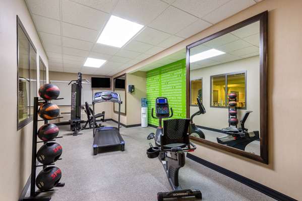 Fitness/ Exercise Room - La Quinta Inn & Suites Batavia - I-90, Exit 48
