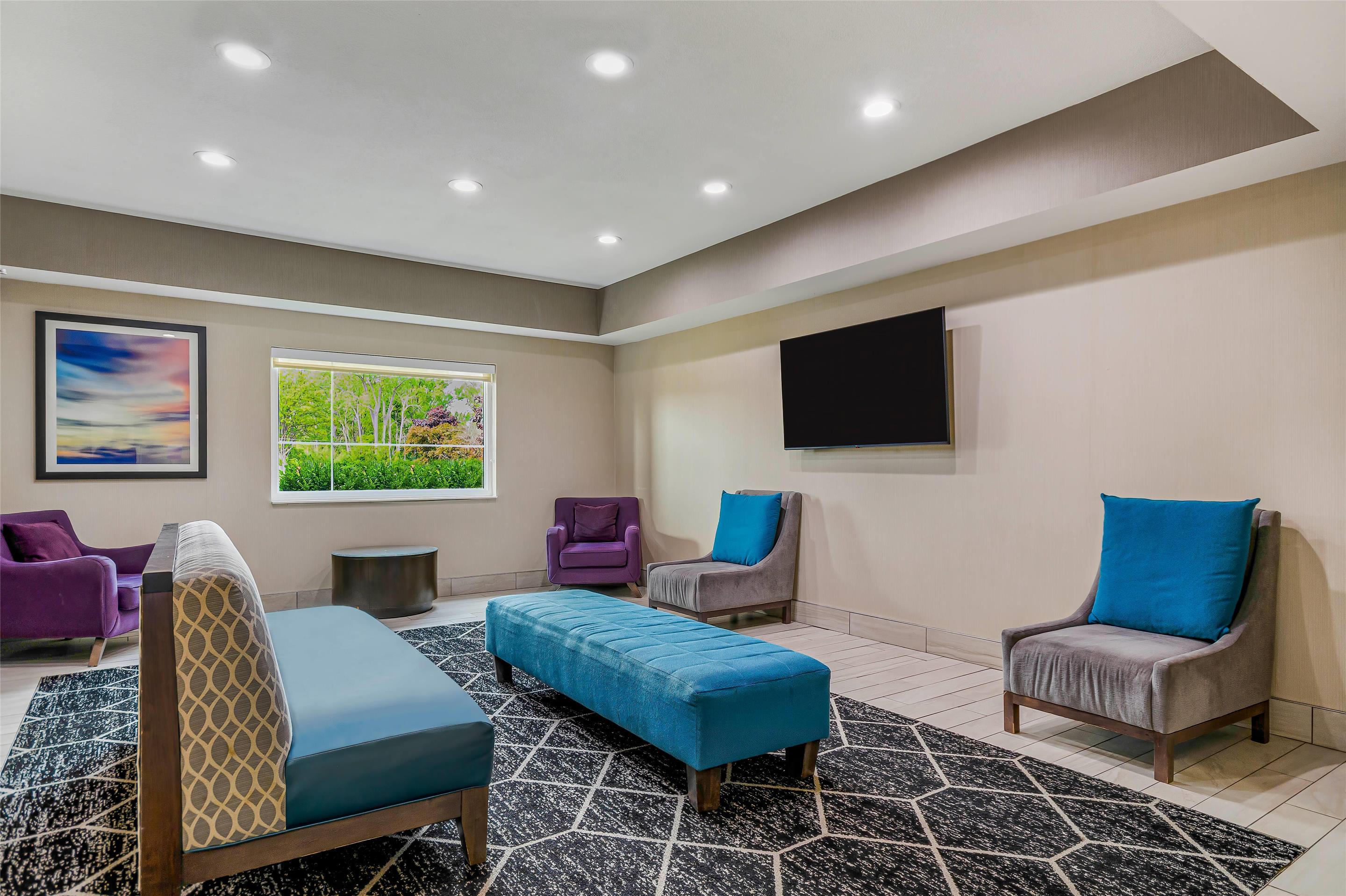 Lobby | La Quinta Inn & Suites by Wyndham Batavia