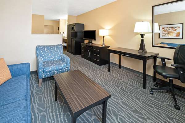 Suite - La Quinta Inn & Suites Logan