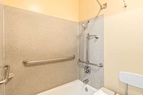  - La Quinta Inn & Suites Logan