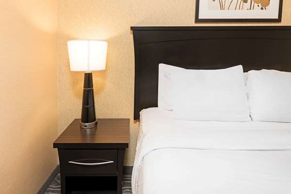  - La Quinta Inn & Suites Logan