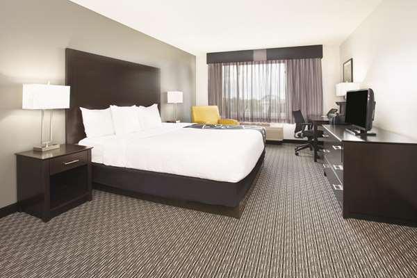  - La Quinta Inn & Suites Greenwood Village - I-25, Exit 197