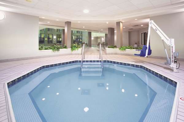 Pool - La Quinta Inn & Suites Greenwood Village - I-25, Exit 197