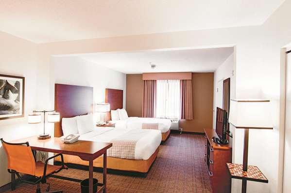 Suite - La Quinta Inn & Suites Bannockburn - I-94, Exit 21