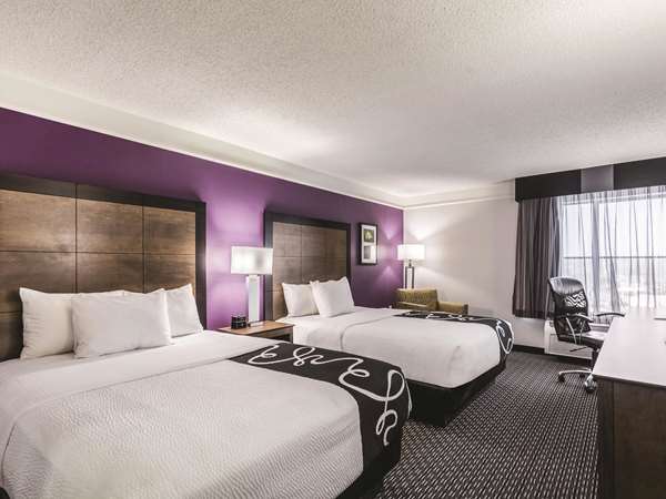  - La Quinta Inn & Suites Sharonville - I-75, Exit 15