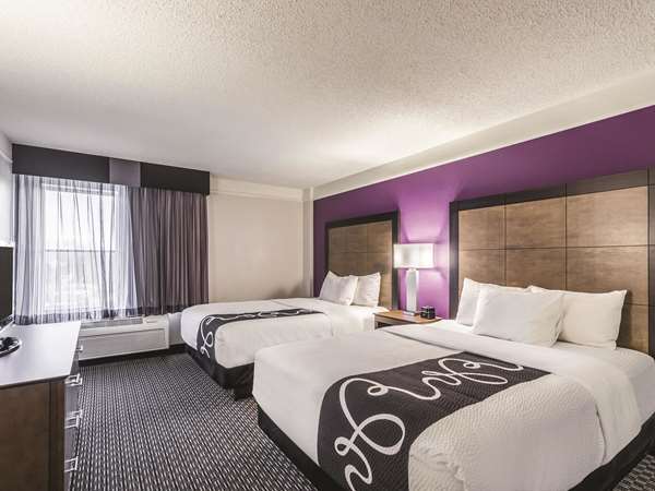 Suite - La Quinta Inn & Suites Sharonville - I-75, Exit 15