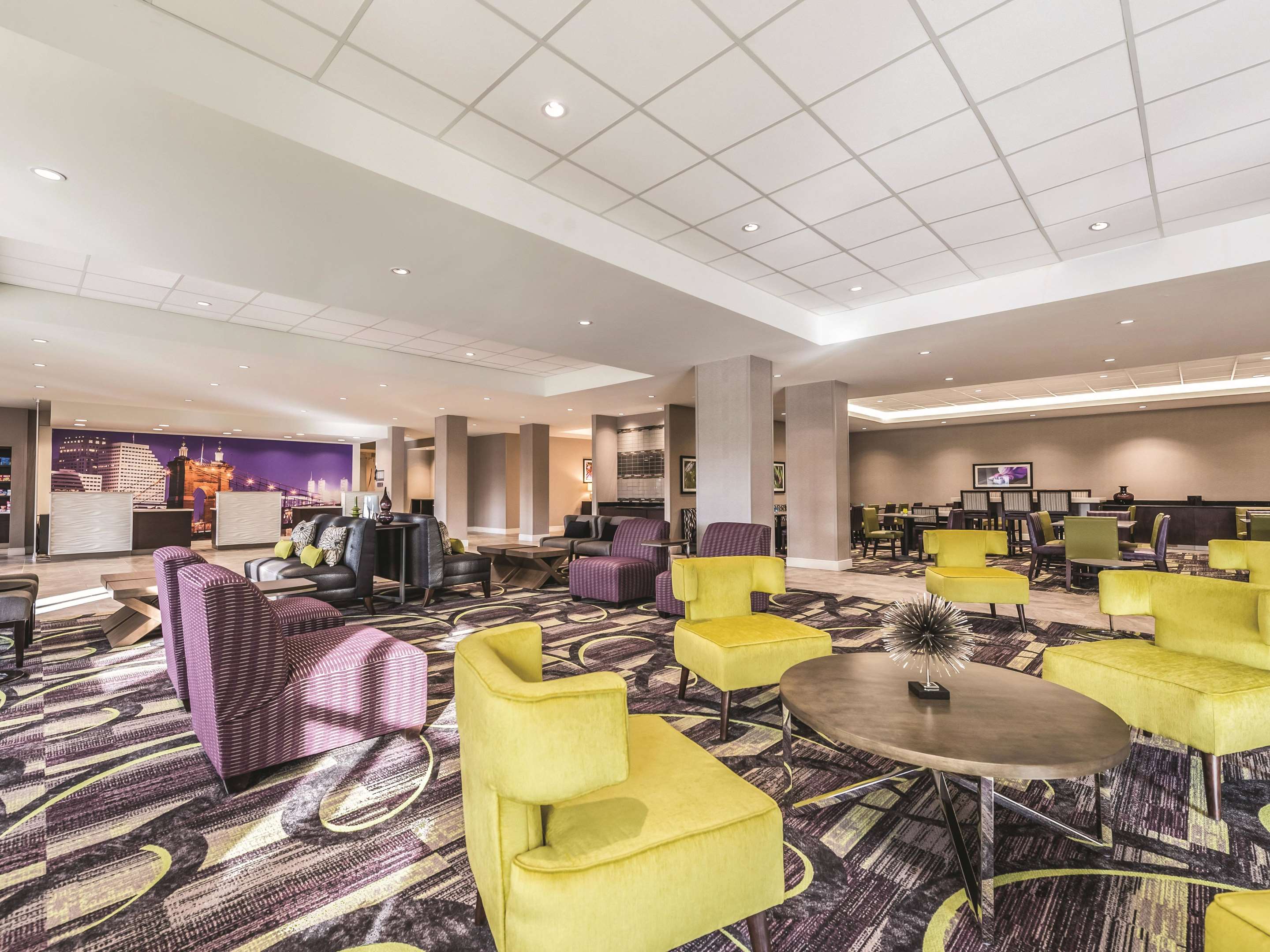 Property amenity | La Quinta Inn & Suites by Wyndham Cincinnati Sharonville