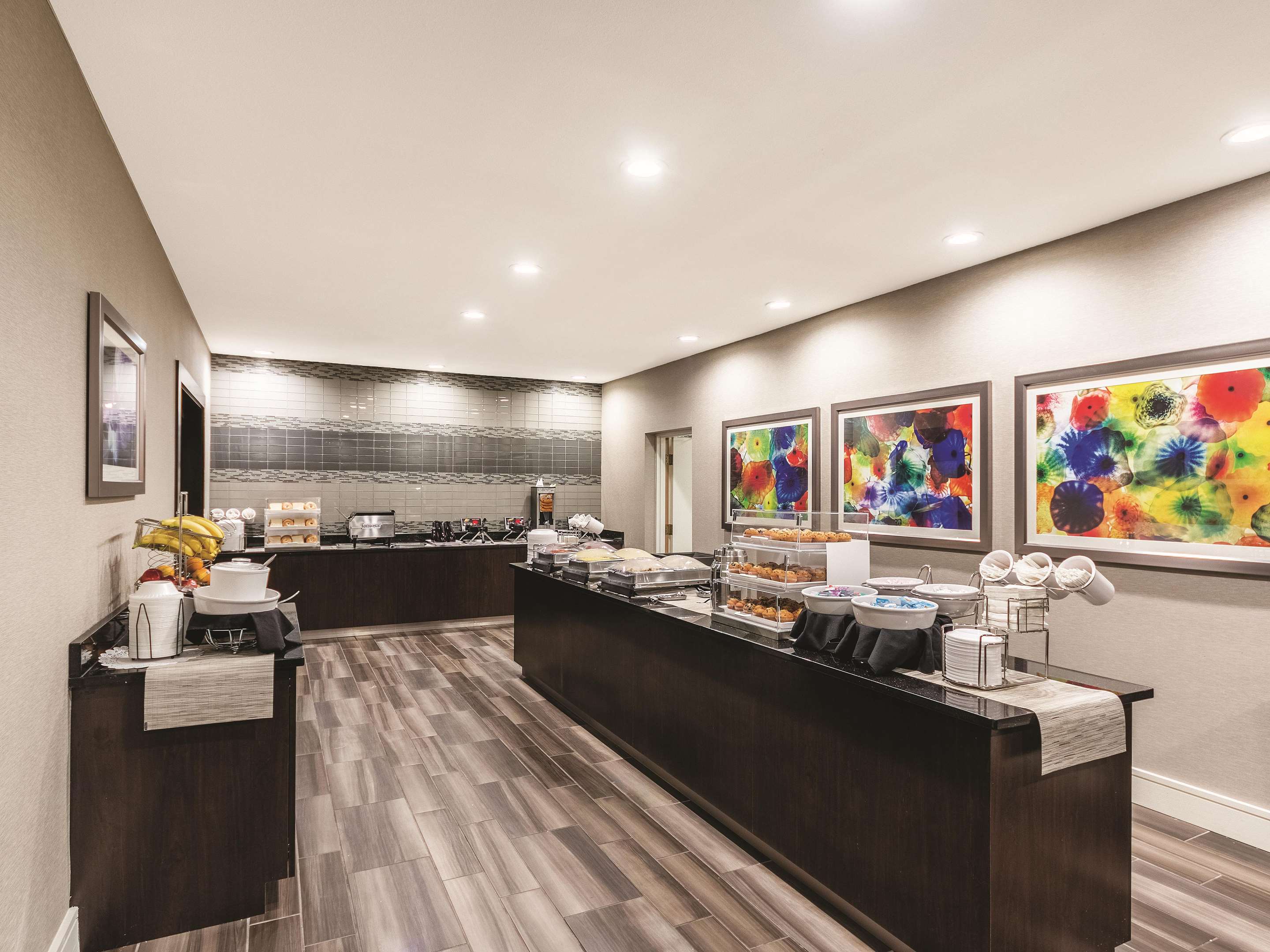 Property amenity | La Quinta Inn & Suites by Wyndham San Antonio Downtown