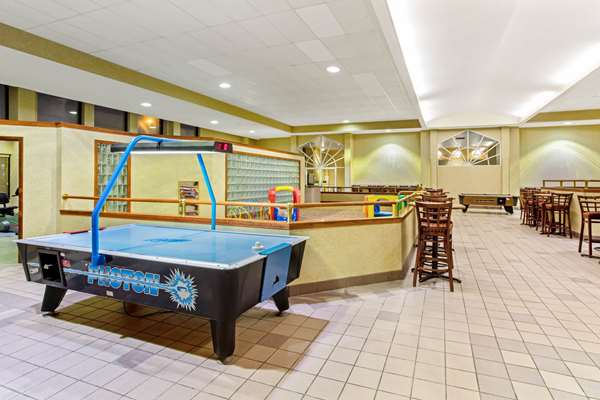 Recreation - La Quinta Inn & Suites Appleton - I-41, Exit 137