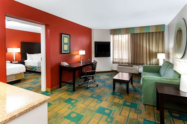 Suite - La Quinta Inn & Suites Glendale