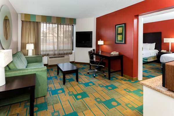 Suite - La Quinta Inn & Suites Glendale