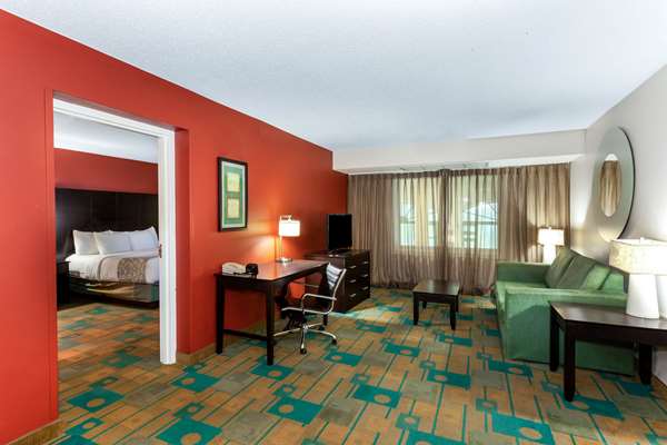 Suite - La Quinta Inn & Suites Glendale