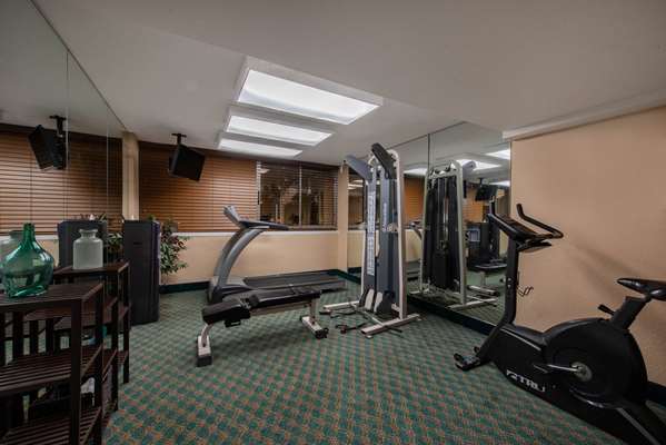 Fitness/ Exercise Room - La Quinta Inn & Suites Deerfield Beach - I-95, Exit 42