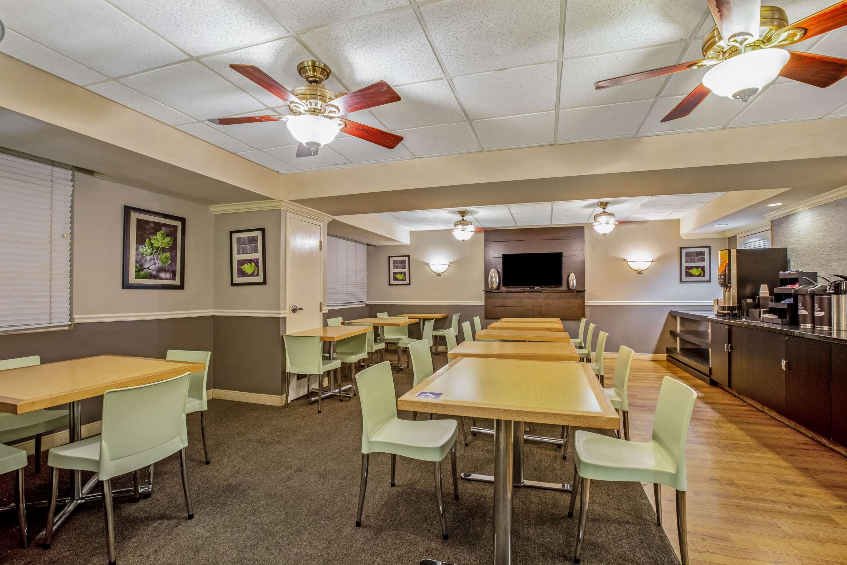 Property amenity | La Quinta by Wyndham Miami Lakes