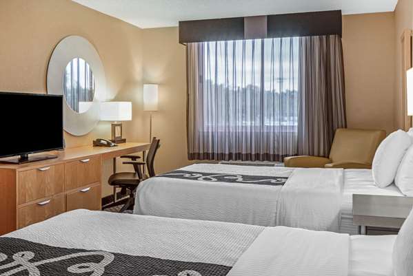 Suite - La Quinta Inn & Suites Airport Naples