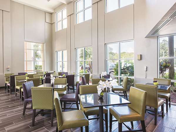  - La Quinta Inn & Suites Broward Mall Plantation