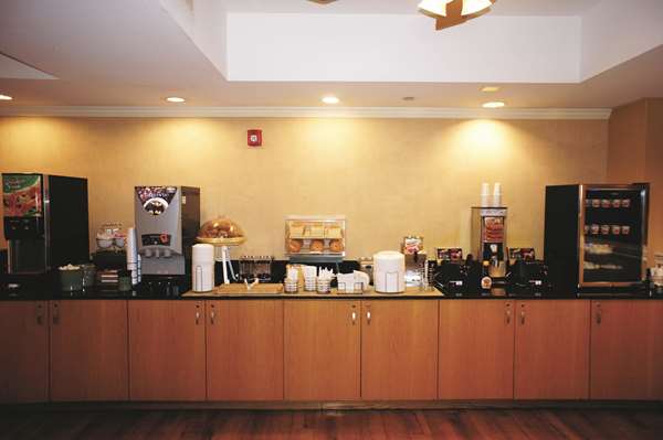  - La Quinta Inn & Suites Sarasota