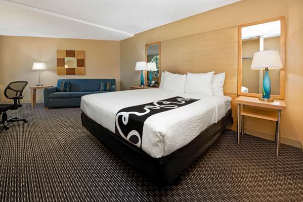 Suite - La Quinta Inn & Suites West Palm Beach - I-95, Exit 71