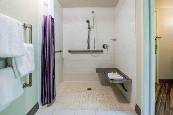  - La Quinta Inn & Suites Tamarac