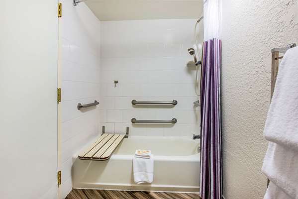  - La Quinta Inn & Suites Tamarac