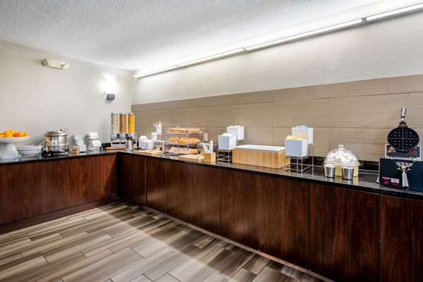  - La Quinta Inn & Suites Tamarac