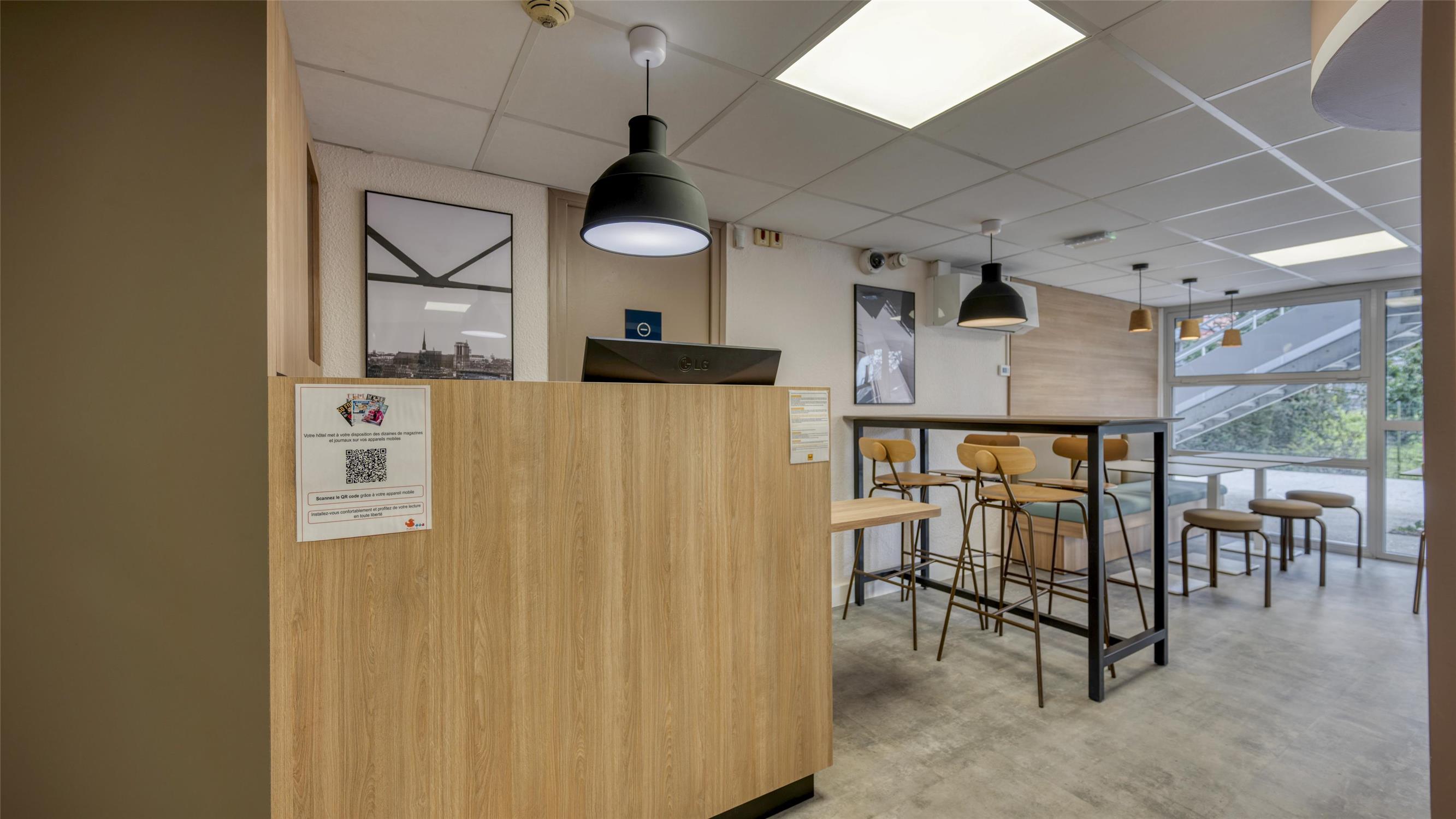 HÔTEL première classe bordeaux sud - Villenave d'Ornon - Vue du lobby