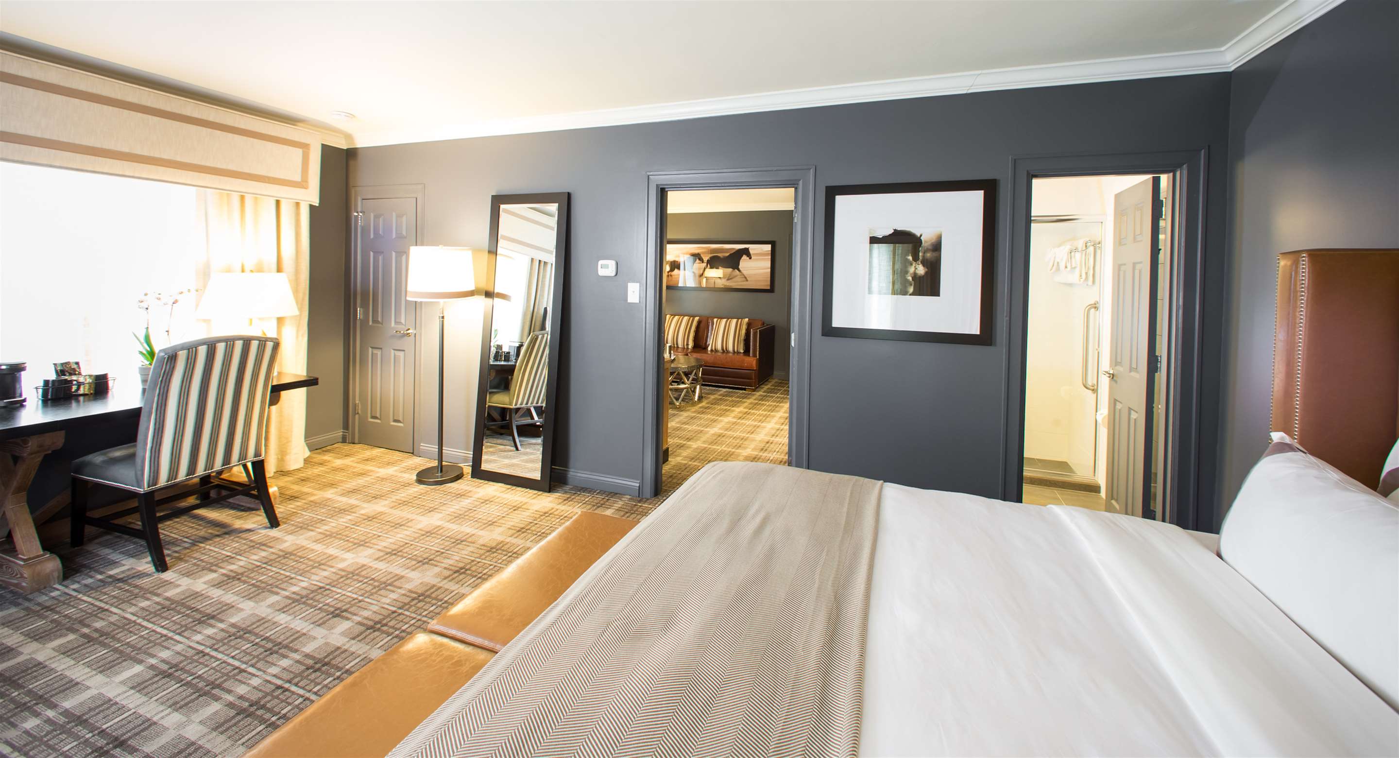 Guest room