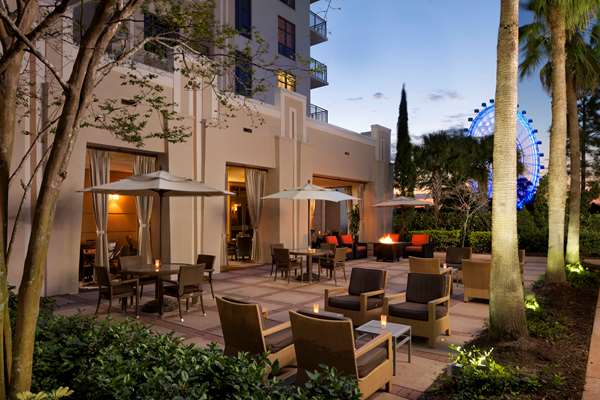 Exterior view - Las Palmeras Hotel by Hilton Grand Vacations Club Orlando