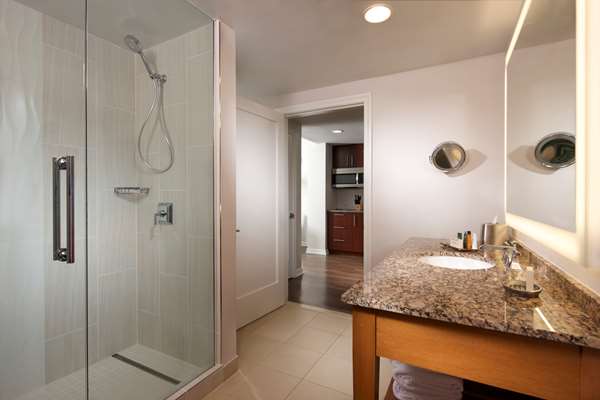  - Las Palmeras Hotel by Hilton Grand Vacations Club Orlando