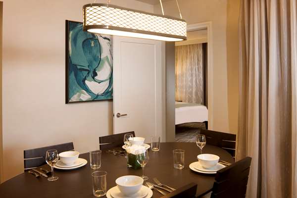  - Las Palmeras Hotel by Hilton Grand Vacations Club Orlando