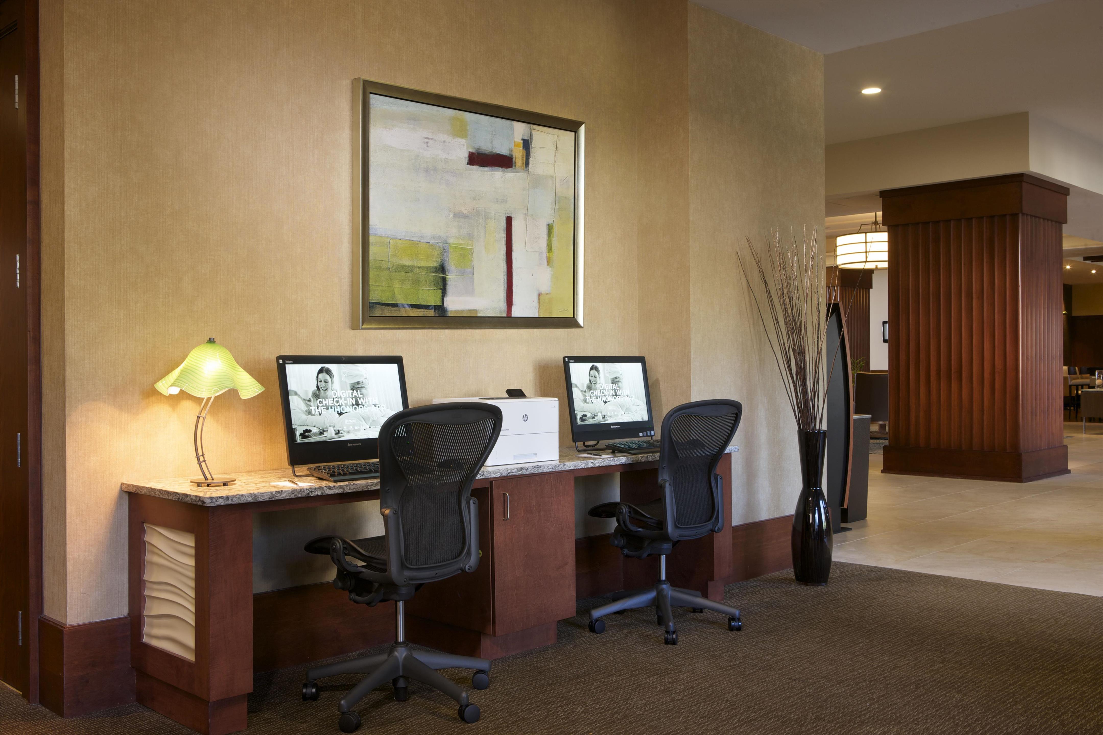 Business Center | Hilton Grand Vacations Club Las Palmeras Orlando