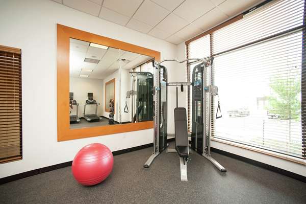 Fitness/ Exercise Room - Hilton Garden Inn Live Oak - I-35, Exit 172