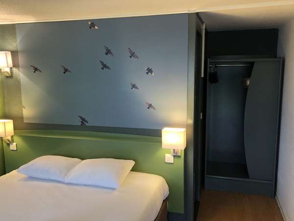Hotel HOTEL KYRIAD DIRECT LAON - Standard Room
