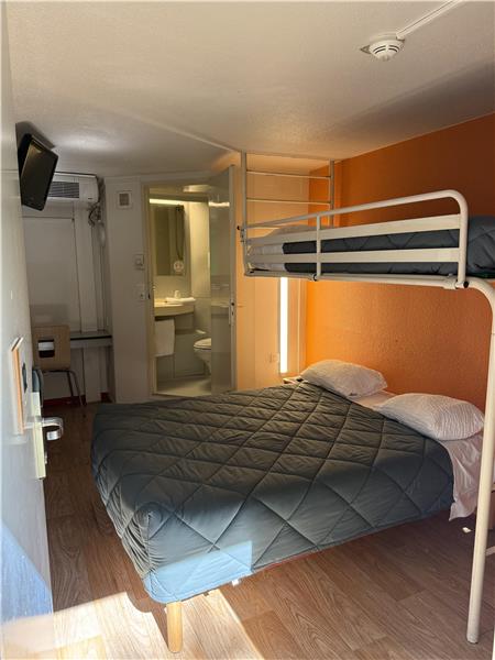 HÔTEL PREMIERE CLASSE SAINT ETIENNE NORD - Villars