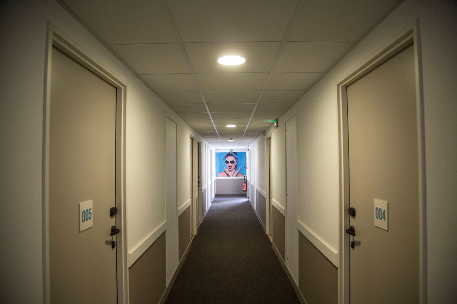 HOTEL KYRIAD ECO - ARRAS SAINT LAURENT BLANGY PARC EXPO - Kyriad ECO - Arras Saint Laurent Blangy Parc Expo couloirs