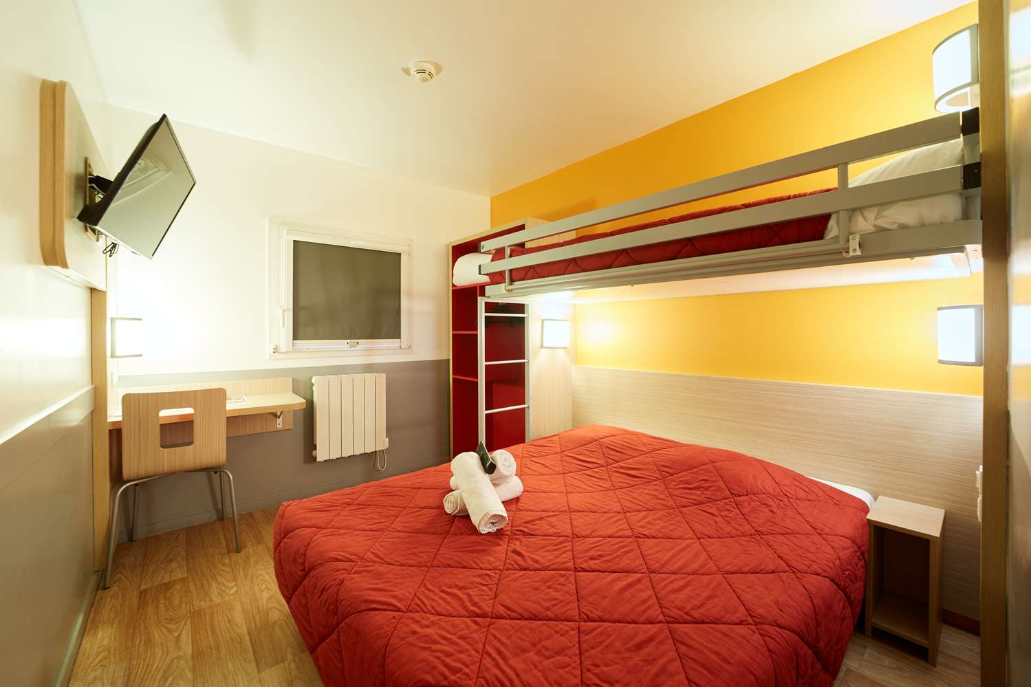 HÔTEL PREMIERE CLASSE AMIENS - Chambres / Logements