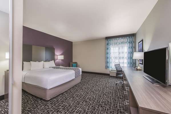  - La Quinta Inn & Suites Enid