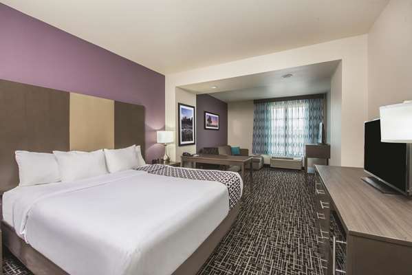  - La Quinta Inn & Suites Enid