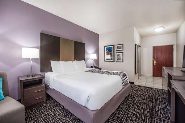  - La Quinta Inn & Suites Fairborn