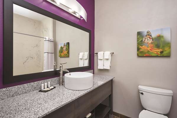  - La Quinta Inn & Suites Springfield - I-55 & I-72, Exit 92A