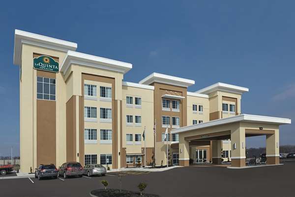 Exterior view - La Quinta Inn & Suites Springfield - I-55 & I-72, Exit 92A