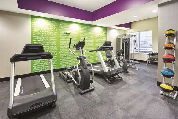 Fitness/ Exercise Room - La Quinta Inn & Suites Springfield - I-55 & I-72, Exit 92A