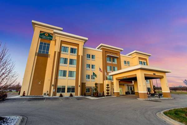 Exterior view - La Quinta Inn & Suites Springfield - I-55 & I-72, Exit 92A