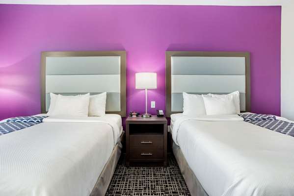  - La Quinta Inn & Suites Springfield - I-55 & I-72, Exit 92A