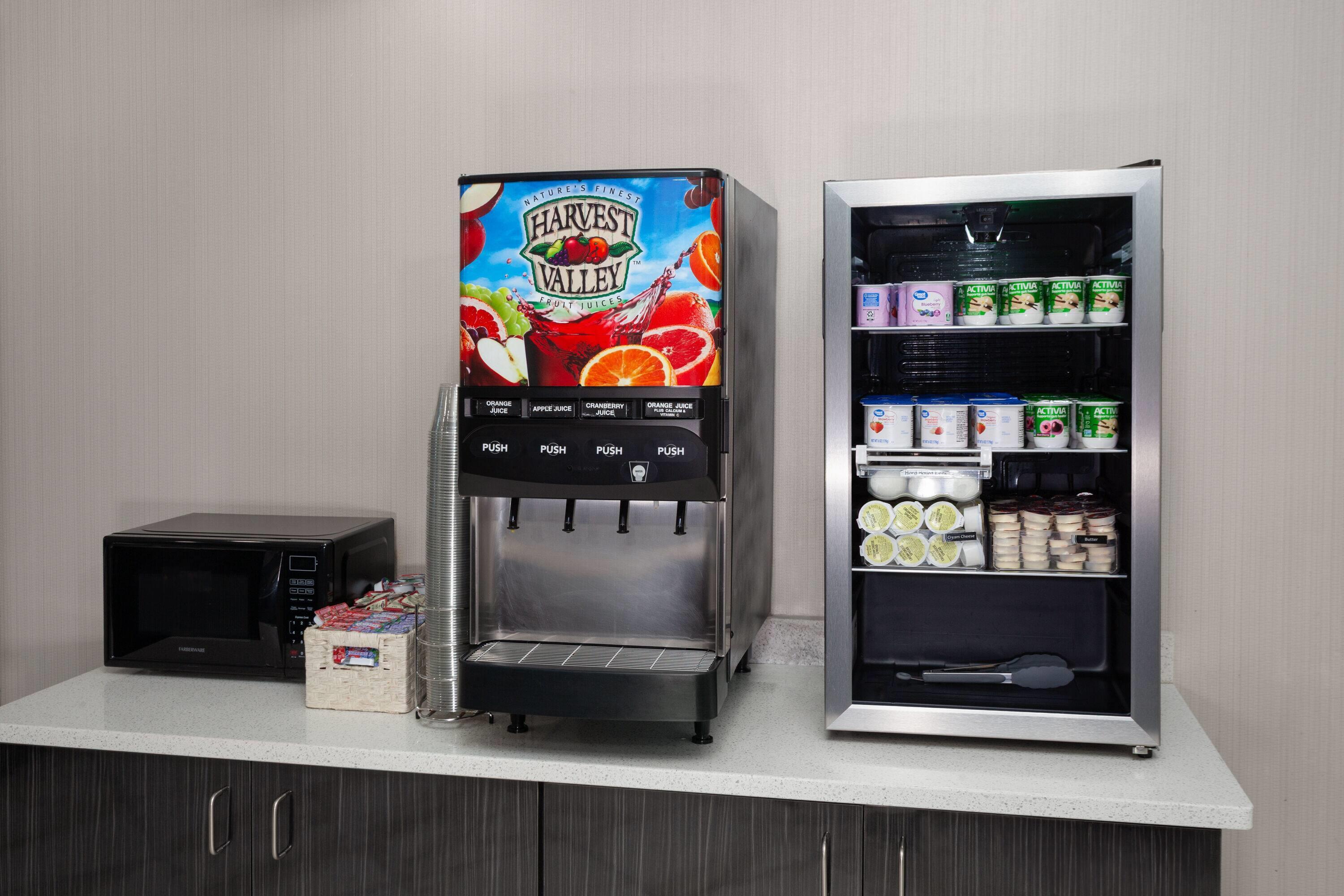 Property amenity | La Quinta Inn & Suites by Wyndham Springfield IL