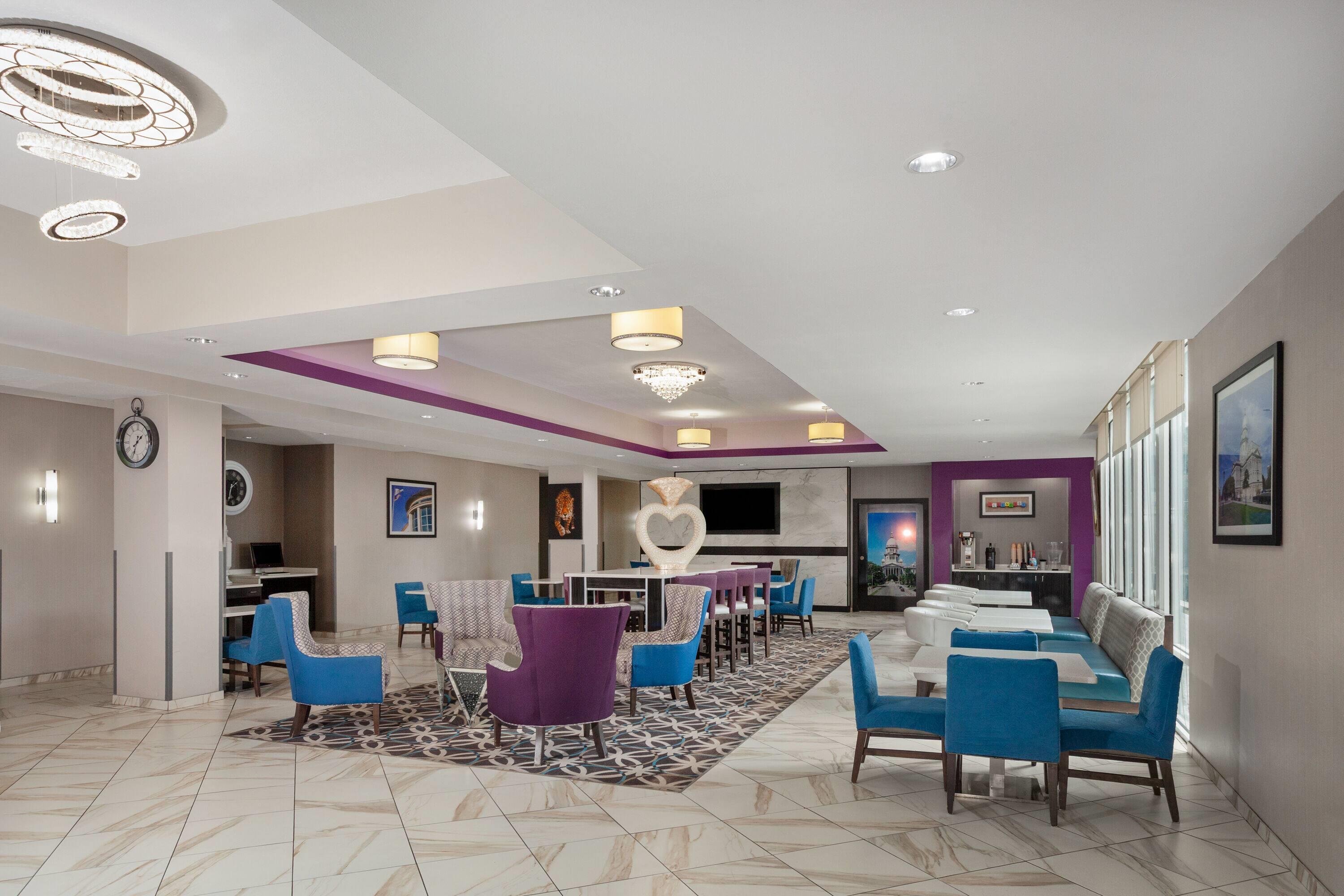 Property amenity | La Quinta Inn & Suites by Wyndham Springfield IL