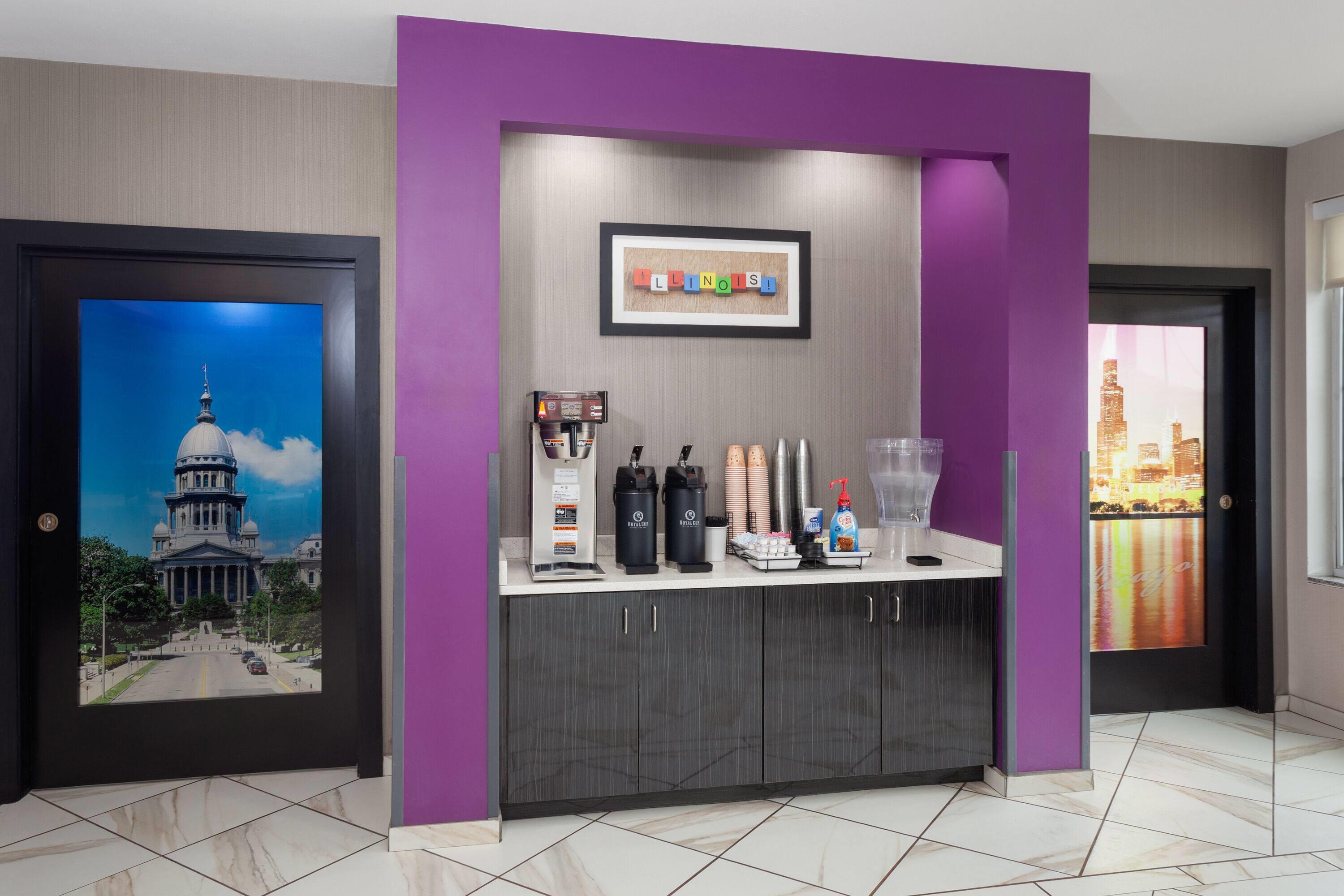 Property amenity | La Quinta Inn & Suites by Wyndham Springfield IL